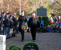 2015
												11 11 Cenotaph, Lion's Head (62a).JPG